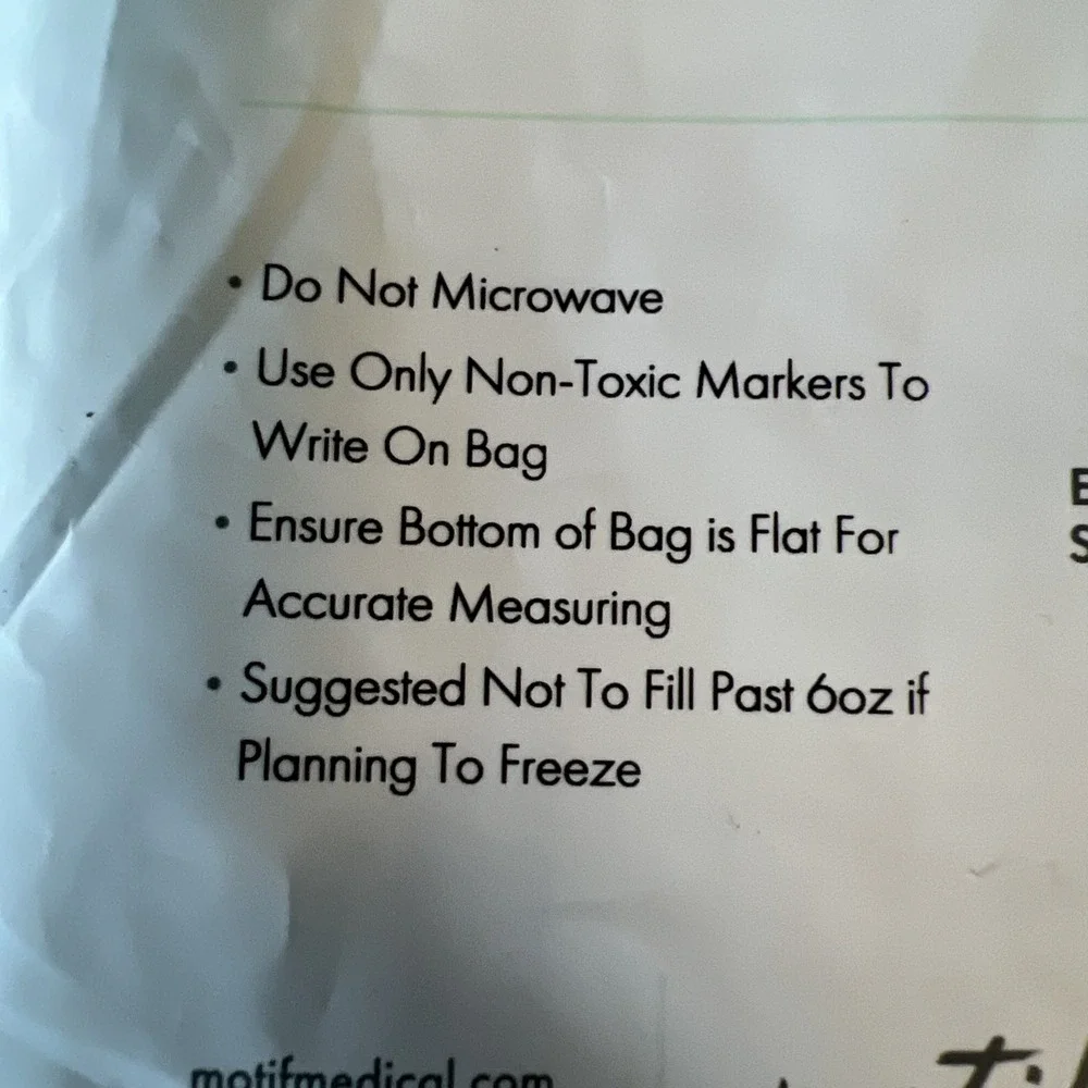 Motif Medical Breast Milk Storage 8oz Bags 100 Count BPA-Free AAC0008-06